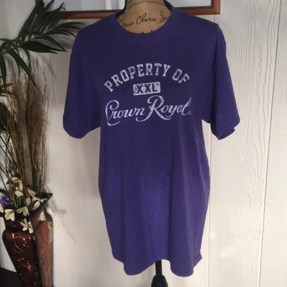 Port and Company Crown Royal T-shirt Size L